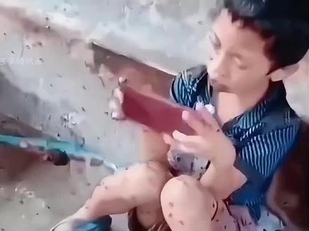 “强者,从来不会抱怨环境!” #满级人类 #强者