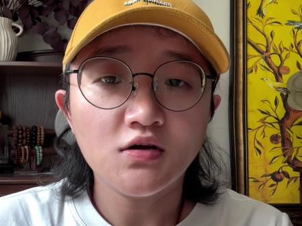 作文一直卡在43分?差的不是文笔,是格局|武汉九调声音作文 作文突破瓶颈分,讲透"观照时代"的核心立意。武汉九调"声音"作文系列,含审题立意方法+绝杀素材,高考作文备考必看。#抖音精选校园#抖音精选App校园季 #2026开学季 #高考#作文 #学霸秘籍 @抖音教育校园