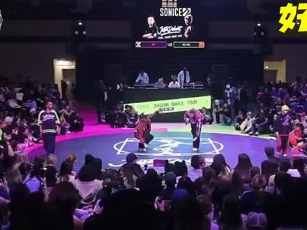 3月8日晚,来自中国重庆的13岁少年李勇秋夺得法国“JUSTE DEBOUT”2026世界总决赛Junior Dance Tour全球总冠军。他的教练雷先生接受澎湃新闻采访时,表示孩子从5岁开始学习霹雳舞,平时非常自律!