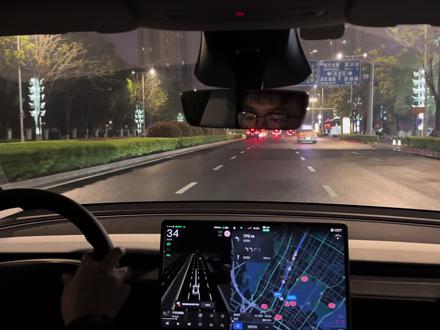 成功联网运行!没想到fsd以这样的方式落地了