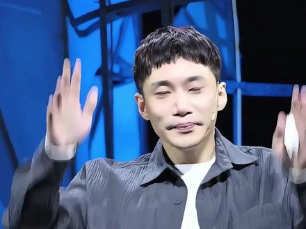 明明多次被拍到与何九华同回住所,为何王鸥却说自己单身?了解内情才知五年情断早有预兆#王鸥直播说自己单身 #王鸥 #何九华 #内容启发搜索 #影娱热点团