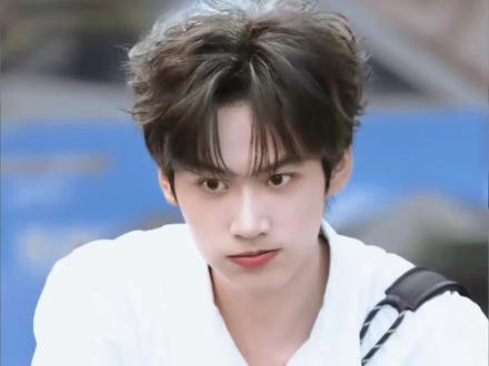 周柯宇终于上桌了#周柯宇#狙击蝴蝶