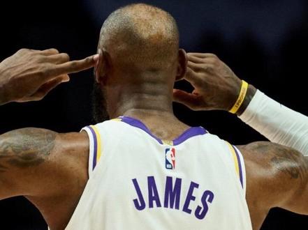 难道老詹要离开湖人队啦?shams爆料说明了什么? #詹姆斯