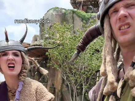 奥兰多驯龙高手园区的双胞胎太可爱啦 特别是ruffnut