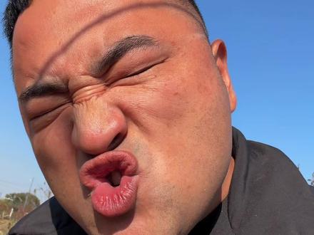 不敢带你回无锡!!!船个!撒西不理! #撒西不理哒呐方言版 #无锡 #抽象 #申请出战 #一本正经飙方言