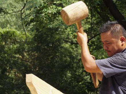 凉亭制作 花两个月时间做一个凉亭,虽然过程很辛苦,但是很有成就感。#抖音非遗计划 #非遗守护人 #百young非遗计划 #一见爱上传统文化 #手工 @DOU+小助手 #这是我的非遗献礼
