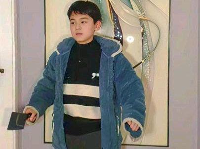 《恐怖老弟》一命速通#上热门🔥 #恐怖游戏 #抽象 #洞史君 @抖音创作小助手 #维克托冲锋枪