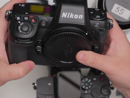 尼康镜头Z24-120 F4 vs 24-70 F2.8 S 自从开始用尼康Z8相机,这个镜头测试真是惊喜连连;
最近几期我们测了不少尼康的镜头,老的从30年前的单反镜头,近的到新的2470 F2.8 z卡口;
目前来看,色彩表现都是令人满意的,反正比索尼的轻量化GM头要好一些;
虽然我到现在还没有拥有一个尼康Z卡口的镜头,但是也是早晚的事;
这次是大家呼唤了很久的Z口,24-120mm F4 ,由up主融汇木工从美国背过来的;
然后还有之前@被解放的姜戈提供的2470F2.8镜头;
两个可以放一起对比下;
这使我们的测试镜头来到了153个,都在表里了,感兴趣的自行查找;#尼康2470 #尼康24120 #尼康镜头 #镜头色彩