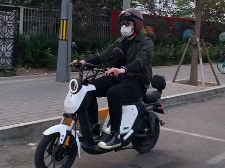 小牛到底牛不牛?今天骑起来告诉你 #电动车#小牛电动车#测评