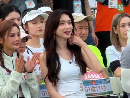 两大冻龄女神同框 #林志玲 #蔡卓妍 #挡不住的颜值