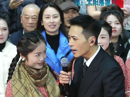 2025年12月19日索图大舞台精彩录屏分享第一段,四姐妹索图大舞台全过程#索图 #索图大舞台 #四姐妹 #奉节