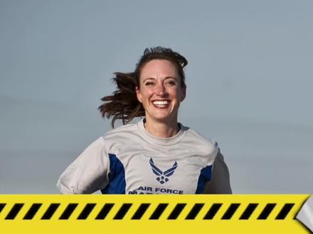 跑步步频多少合适,步频低怎么提高到180#马拉圈 #马拉松