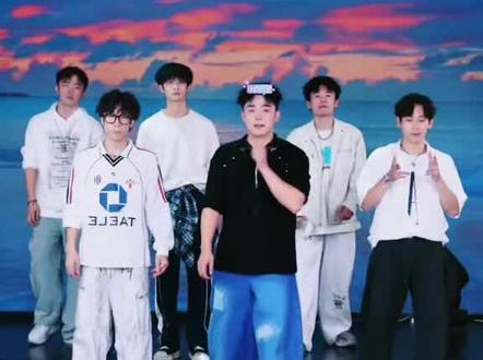 团舞 ~无人的岛 #舞蹈展示 #青城学弟S #青城学长