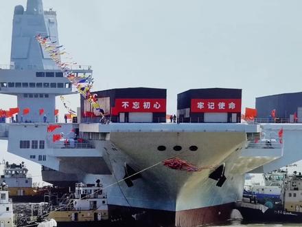 相比于美国航母,福建号进度够快#福建号 #航母 #福特号