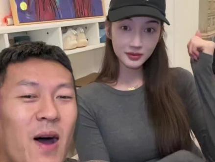 年入千万的杨政却和孟雅芳租了个五层小别墅#杨政 #孟雅芳