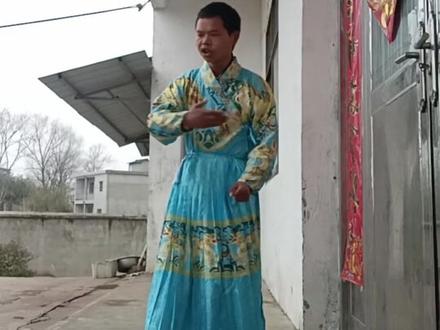 妈妈妈妈妈妈妈妈妈妈妈妈!白菜对我笑白菜对我笑。难忘今宵难忘今宵。#民族舞蹈舞出民族特色 #传统服饰 #汉服小哥哥 #抖音记录美好生活 #汉服