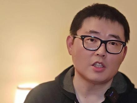 黄金暴跌后可能演绎的三种路径 #黄金 #黄金大跌 #零距离看懂财经 #掘金计划2026 #燃起来了大国重器