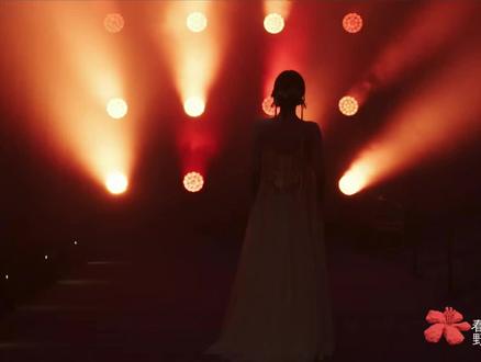 故事主理人虞书欣红毯全过程#虞书欣