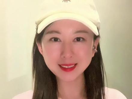 林诗栋的‘摆烂’发言,逗笑莎莎大头的画面我看了一万遍!#王楚钦孙颖莎3:0林诗栋蒯曼 #林诗栋逗笑王楚钦孙颖莎 #林诗栋蒯曼赛后接受采访