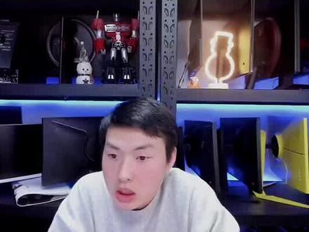 为什么没有24寸的2K高刷显示器#显示器#电竞#内容过于真实