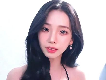 刚出新手村就遇到顶级魅魔😨⁉️#柳智敏 #karina