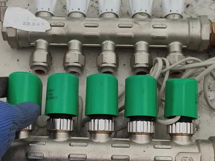 拆电磁阀方法
拆分水器白帽