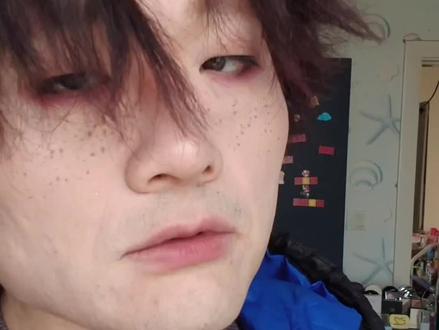 化个妆咋还破防了呢#新手化妆 #妆面记录 #化妆