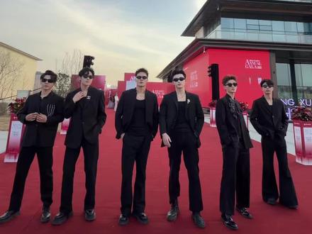 28号,28号,28号 重要的事情说三遍,12.28号我们相约虞城澜湾笑笑女装,期待我们的见面#开业 #男团