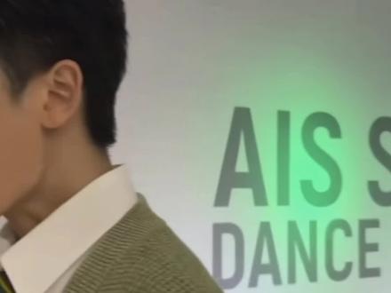 虽然野菜量已经大大减少了,但是怎么看着还是需要安装防沉迷的程度呢?
#jimmysea
#吉米海