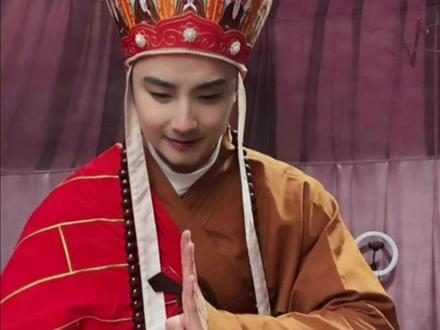 女儿国精彩剧情35 #大sai迷 #大冻梨大 #冰雪大世界人山人海