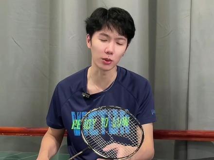 #羽毛球 小拍框,硬中杆。喜欢双打后场进攻的球友,可以看看这把JS-10。