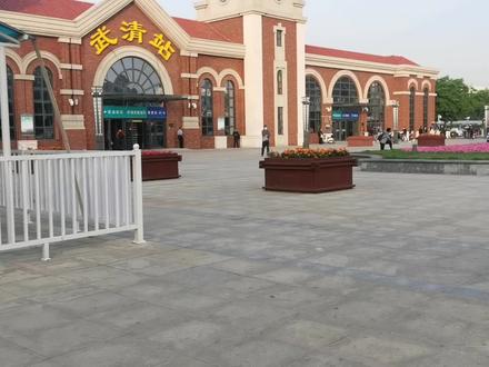 上一个视频突然播放量60万,网友都在问,高铁打折的卡怎么办理 #两城通勤 #乘高铁上班 #通勤