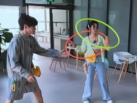 #吴宣仪翟潇闻怎么能留下这样的证据 她逃他追,四搭插翅难飞!#吴宣仪 #翟潇闻 #爱上另一个我了 #仪闻定情