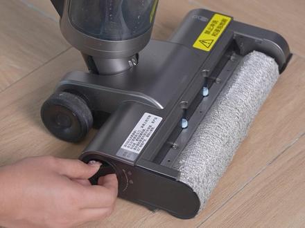 美的GX5洗地机拆卸滚刷!#洗地机 #美的无尘感洗地机gx5 #说明书