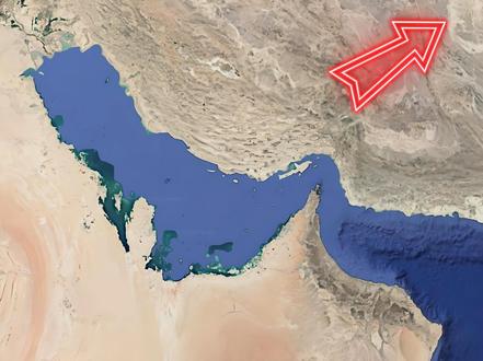 狂轰滥炸难撼伊朗|地下基地撑起底气|真正实力深藏不露! #中东局势愈演愈烈 #伊朗vs美国 #全球创作者计划 #零基础看懂全球