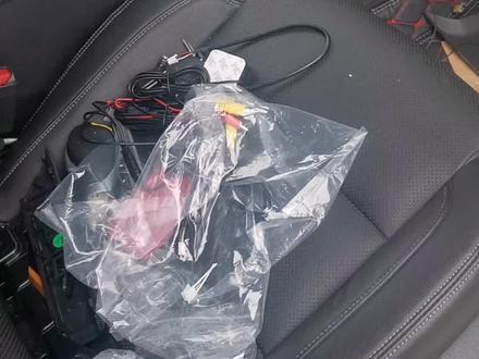 #抖音小助手 #大屏导航 雷诺中控屏坏了,维修不划算,重新装一个,原车线路原车功能不改动