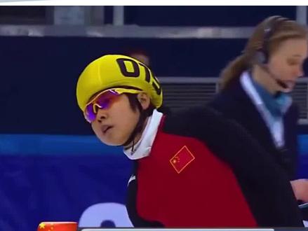 从奥运冠军到教练转型:王濛破格晋升国家级教练的公示与未来展望 #王濛 #短道速滑