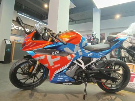 250SR的新车主们看过来!
#250SR #cfmoto清远新鸿 #cfmoto #春风250sr赛道版 #机车 #爱机车爱生活