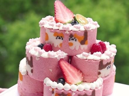 叠叠乐蛋糕 一条蛋糕卷就能做三层的小蛋糕#蛋糕卷教程 #彩绘蛋糕卷