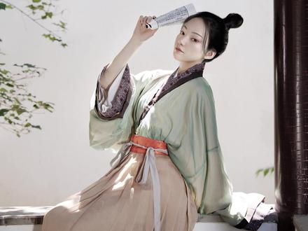 现在的虚拟偶像也太卷了吧!#虚拟偶像 #柳夜熙 #ayayi #野原小葵