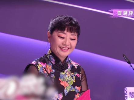 #那英 渴望听#苗梦初 唱中文歌,却“甩锅”给#殷秀梅 说秀梅姐说的。#声鸣远扬 #声鸣远扬直播