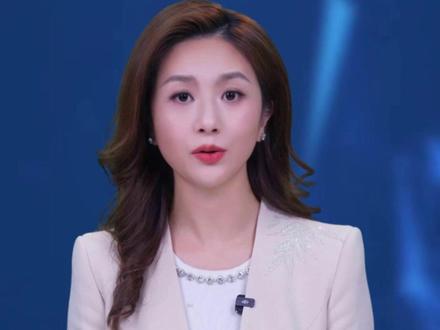 “踏上祖国土地才敢报平安”
演员陈浩民夫妇滞留阿联酋数日后回国
讲述避难细节:住平房吃外卖
幸运买到机票 起飞前告知家人银行卡密码#陈浩民