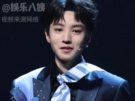 爱是克制,而不是放肆 #王俊凯#王俊凯话剧#趁世界还年轻