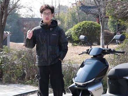 春晚同款车型?首驱Y395c长期使用报告,优缺点是什么? #首驱电动车 #SKYMOTOR首驱 #首驱Y395C #首驱科技 #电动车推荐