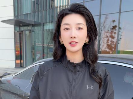 男装选对不选贵!超品质安德玛新款夹克,板正时尚有男人味,3折速来直播间!#品质男装 #男士必备 #早春上新 #夹克外套