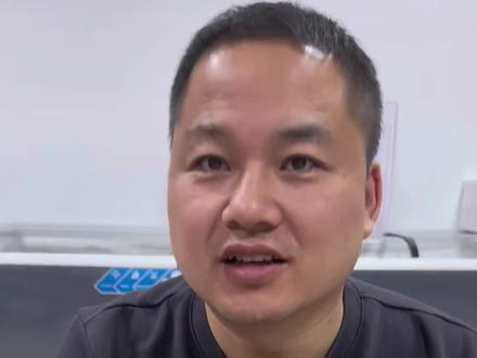 螃蟹还是大的肥的过瘾 年夜饭最大的遗憾,没有黄河口大闸蟹#年夜饭菜单提前曝光了 #走亲访友这箱有礼 #黄河口大闸蟹