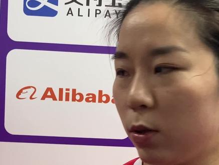 #聚焦杭州亚运会 羽毛球女双半决赛,中国组合陈清晨/贾一凡 2 比 1 战胜对手晋级决赛,赛后贾一凡说:“我有全世界最好的搭档陈清晨”。#马上说