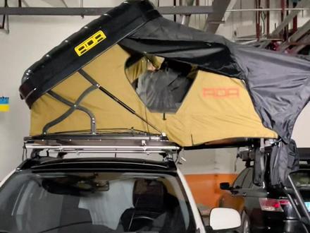 三菱劲炫安装车顶帐篷