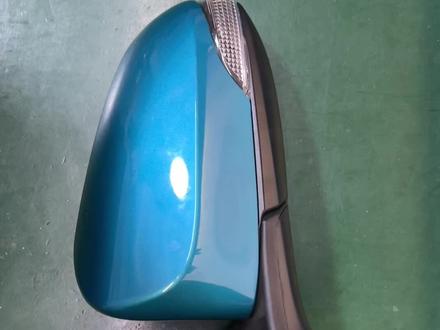 雷凌卡罗拉后视镜拆卸教程