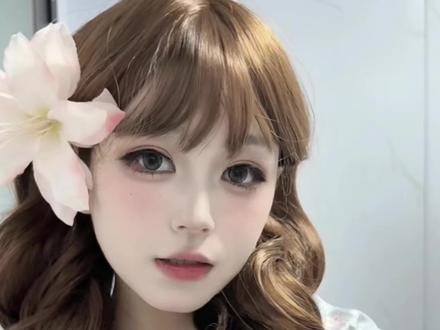 眼妆用品:画春堂H-056桃心杏仁眼影刷
折角刷(pdd)
花知晓伊甸天使
梦鹿 婴儿直-浓密款 安陵容下睫毛
美瞳 hicell 雾海灰#画春堂眼影刷 #hicell #梦鹿假睫毛 #妆教 #萌妹大眼妆